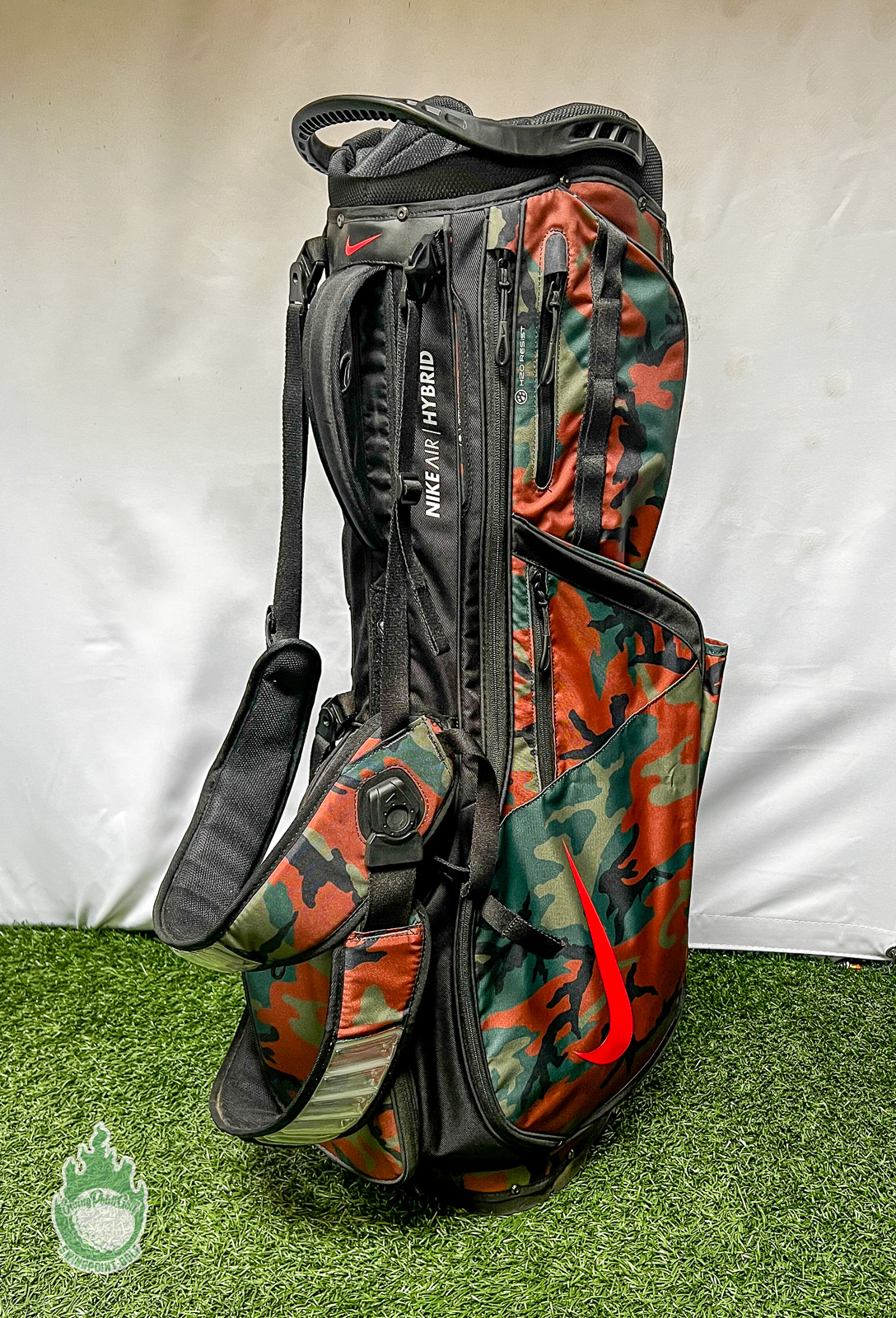 Used Nike Air Hybrid Black Camo Golf Stand Bag 14-Way With Strap w