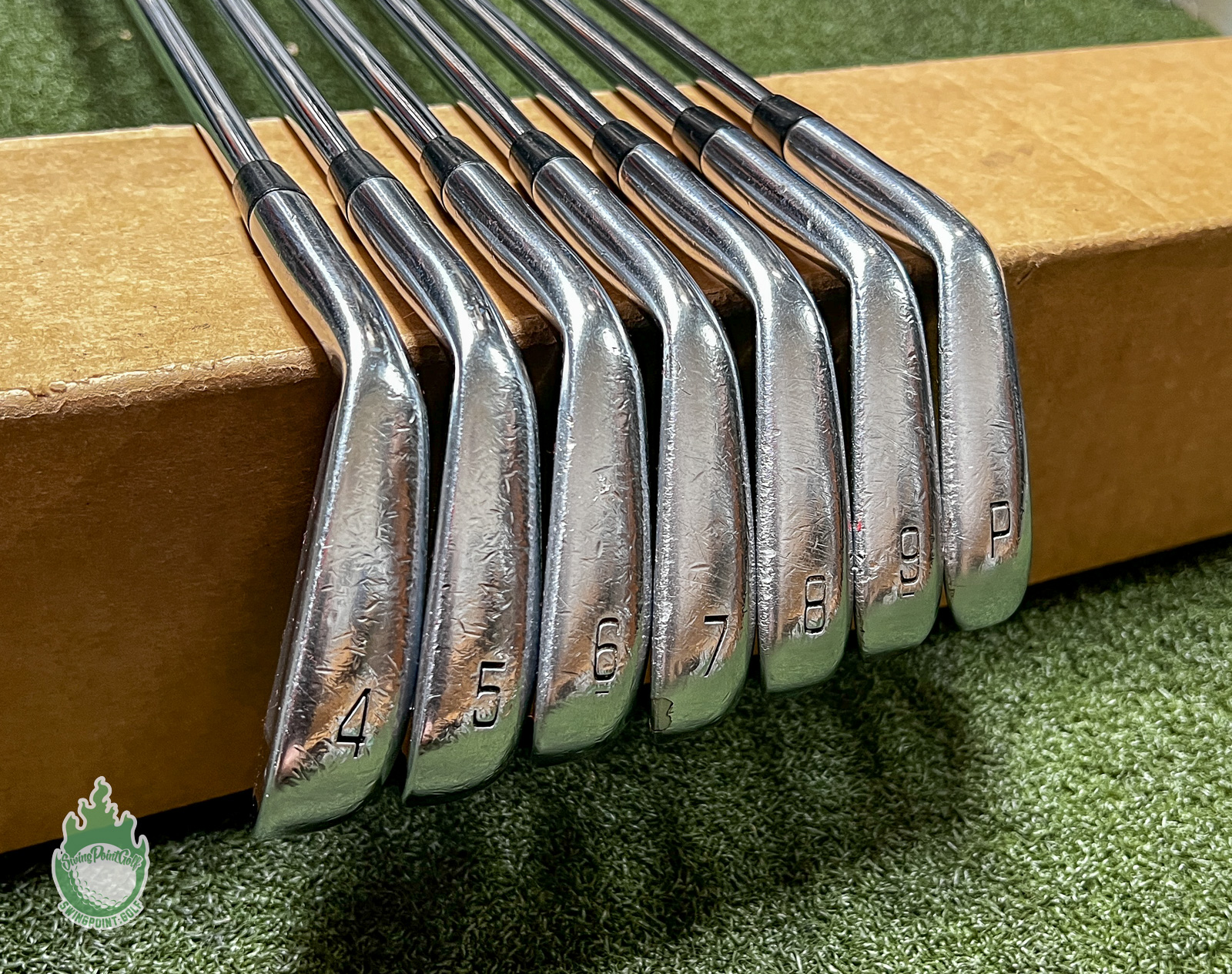 MIZUNO - ミズノPro 225モーダス105S Right Handed Mizuno Pro 225 Forged Irons 4-PW Modus 105