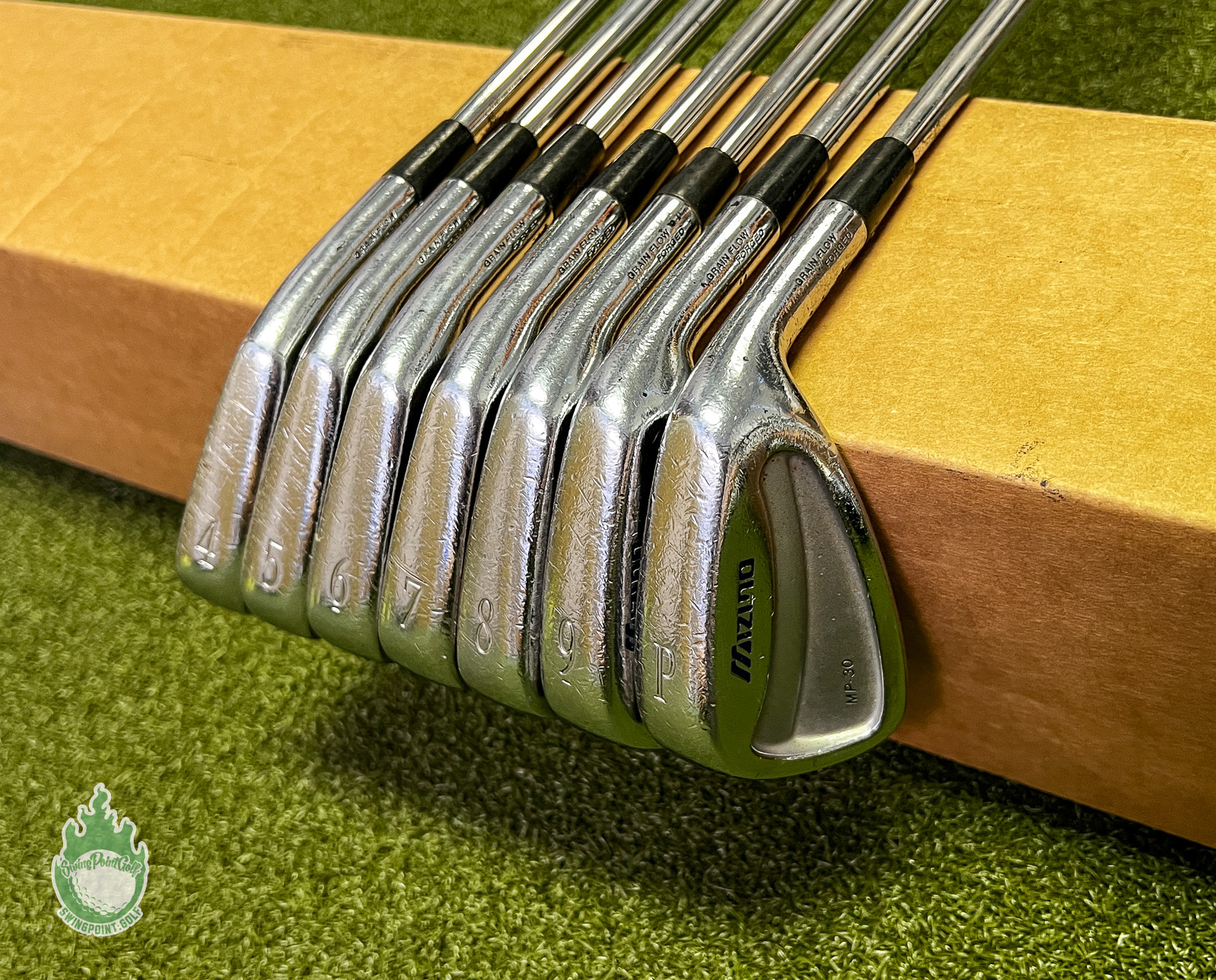 Used Right Handed Mizuno MP-30 Forged Irons 4-PW DG S300 Stiff