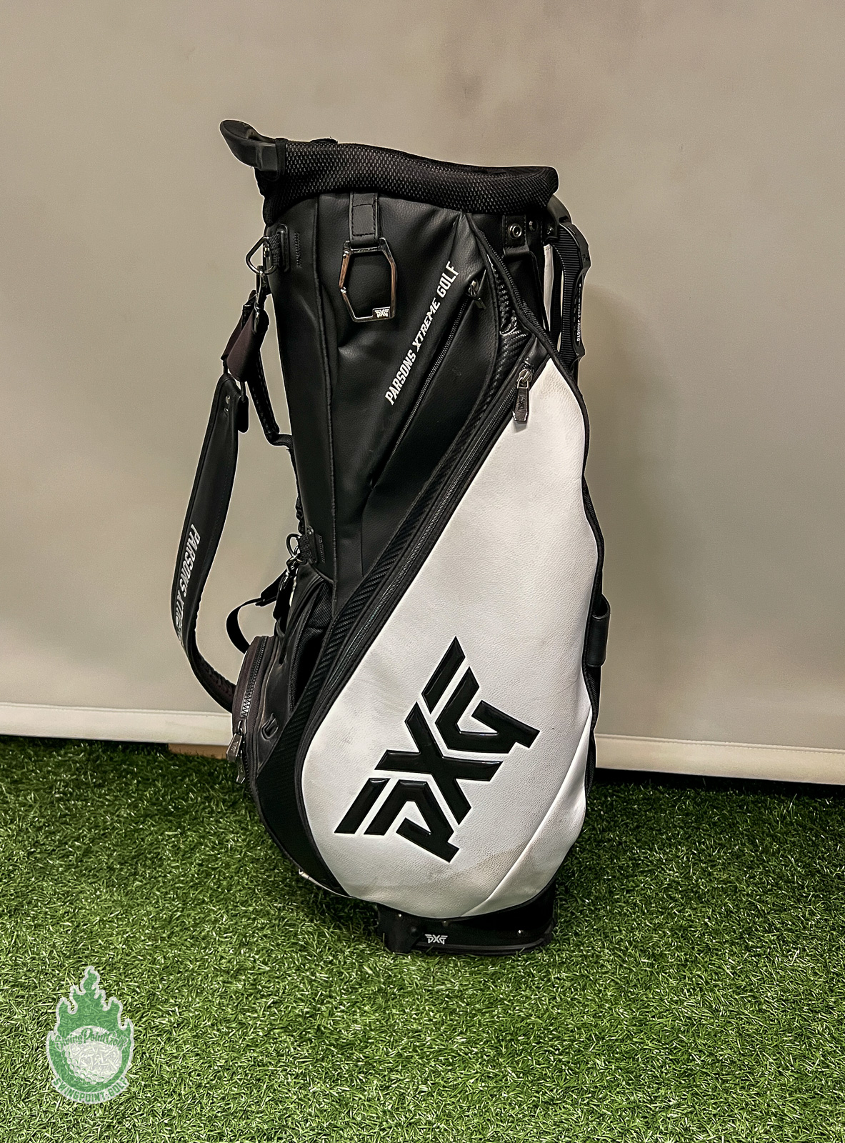 Used PXG Golf Hybrid Stand Bag Black/White 6-Way Parsons