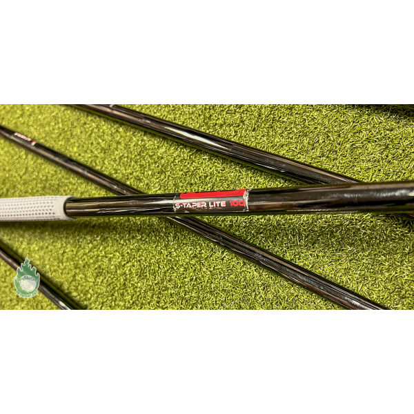 Right Handed Mizuno JPX 921 Forged Irons 4-PW $-Taper Lite Stiff