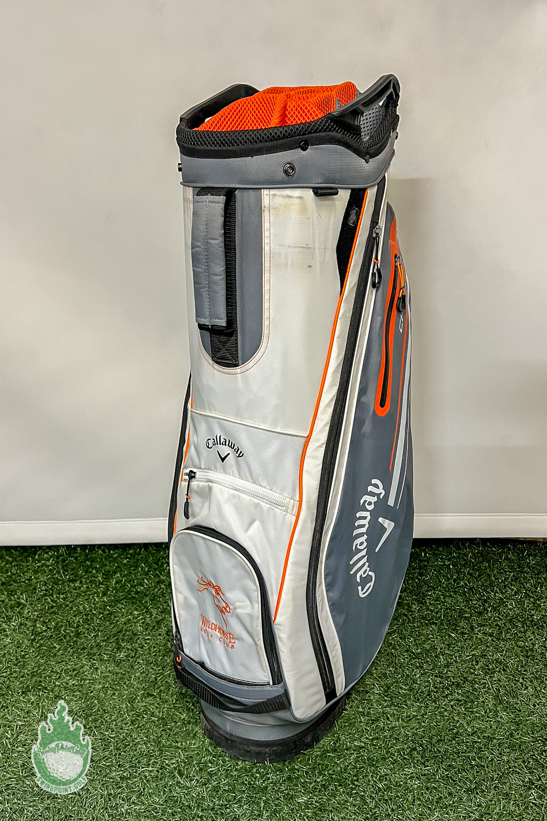 Used 2023 Callaway CHEV 14 Way Golf Cart Carry Bag Grey/White