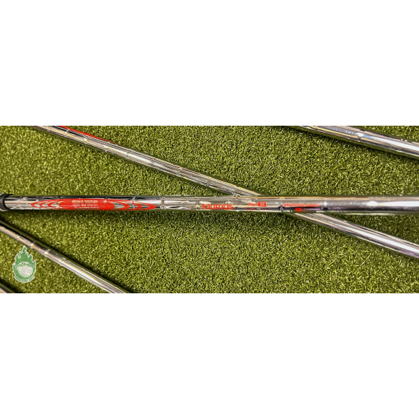 RH Srixon ZXi5 Forged Irons 6-PW/AW Modus 105g Regular Flex Steel