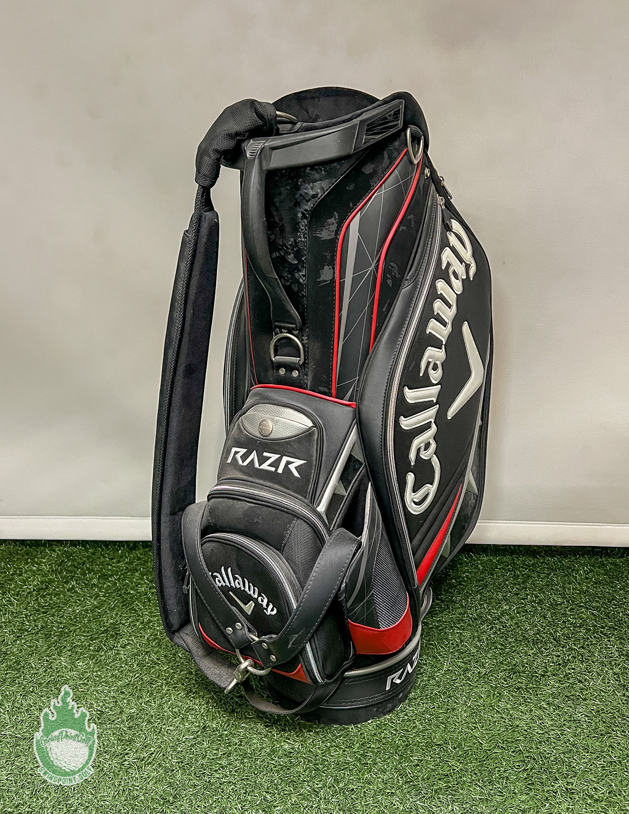 Used Callaway RAZR 6-Way Black Golf Staff Bag Embroidered w/ Rainhood & Strap