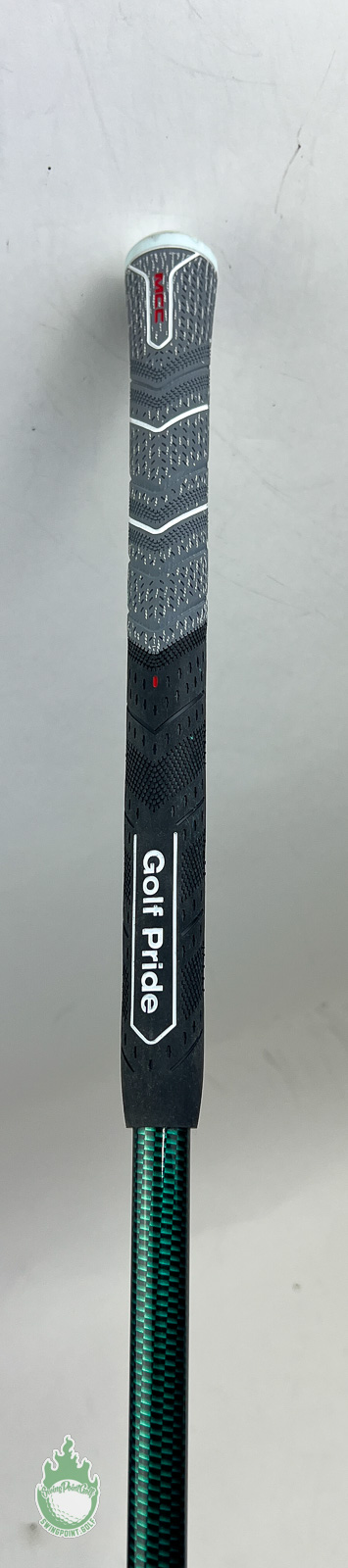 Arbre Graphite Design Tour AD HD-6 – Rigide 44,25" – Adaptateur TaylorMade – Neuf