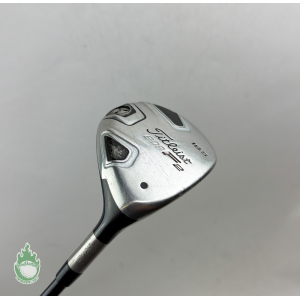 Used RH Titleist 909 F2 Fairway 18.5* VooDoo Stiff Flex Graphite Golf Club