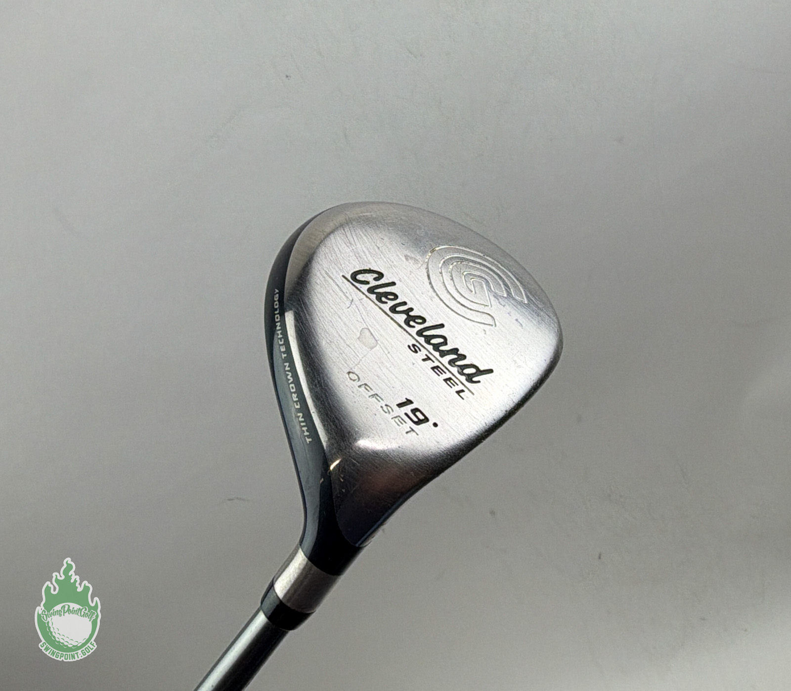 Right Handed Cleveland Steel Fairway 5 Wood 19* Regular Flex Graphite Golf Club