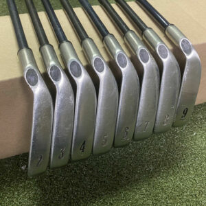 Callaway Big Bertha X-12 Iron Set 2-9 RCH 96/99 Firm Flex Shaft Graphite