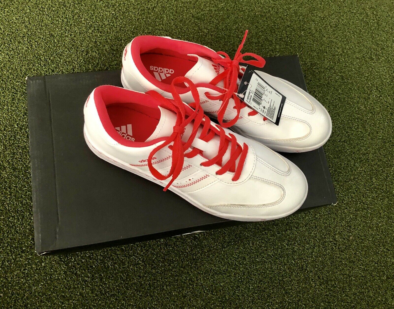 Brand New Adidas JR adicross V Junior's Spikeless Golf Shoe Size