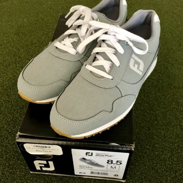 New FootJoy Sport Retro Women's Spikeless Golf Shoe Size 8.5M Gray/White