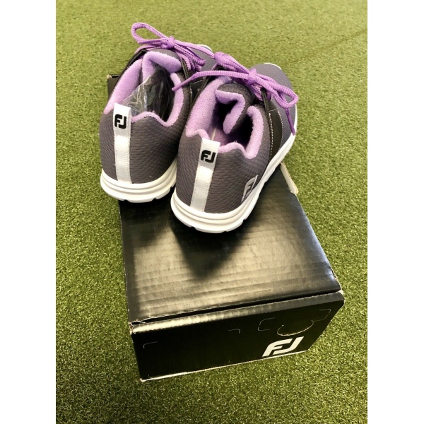 New FootJoy enJoy Women's Spikeless Golf Shoe Size 5.5M