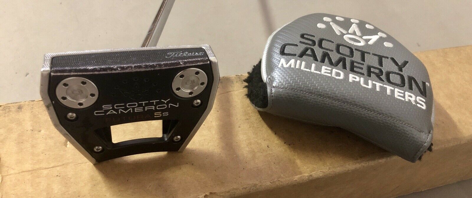 Titleist Scotty Cameron Futura 5S 33