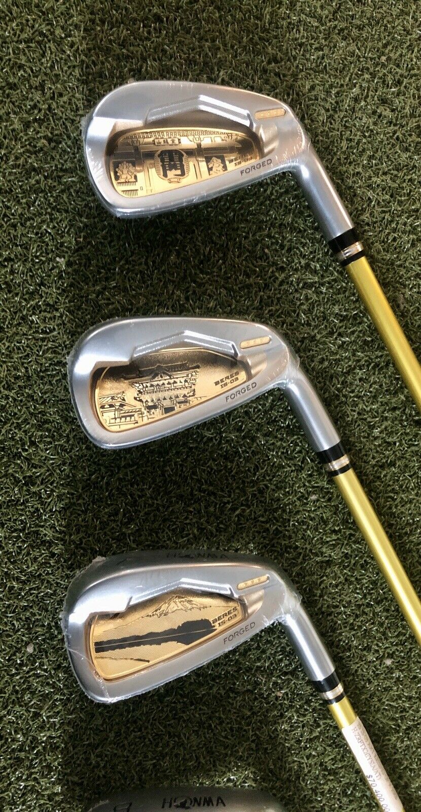 New Honma Beres IS-03 Art Keisho Series 3 Star 5-11/AW/SW 9