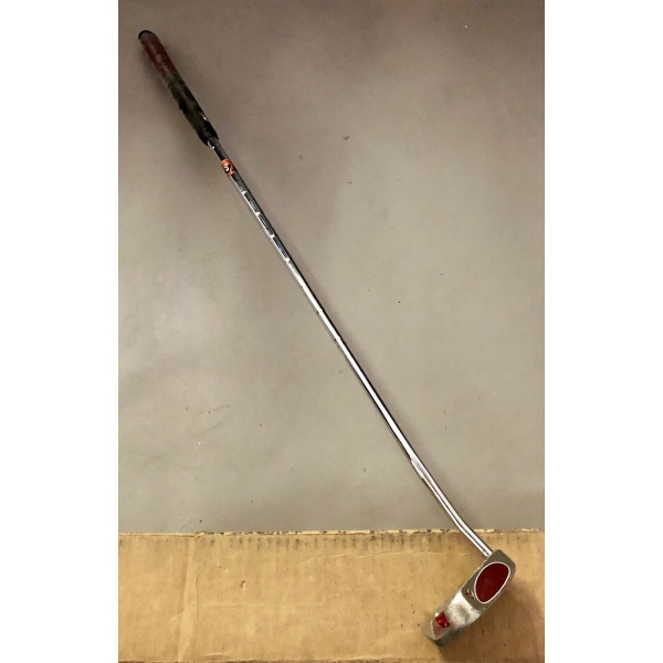 Used Right Handed TaylorMade Rossa Mezza Monza 34″ Putter Steel