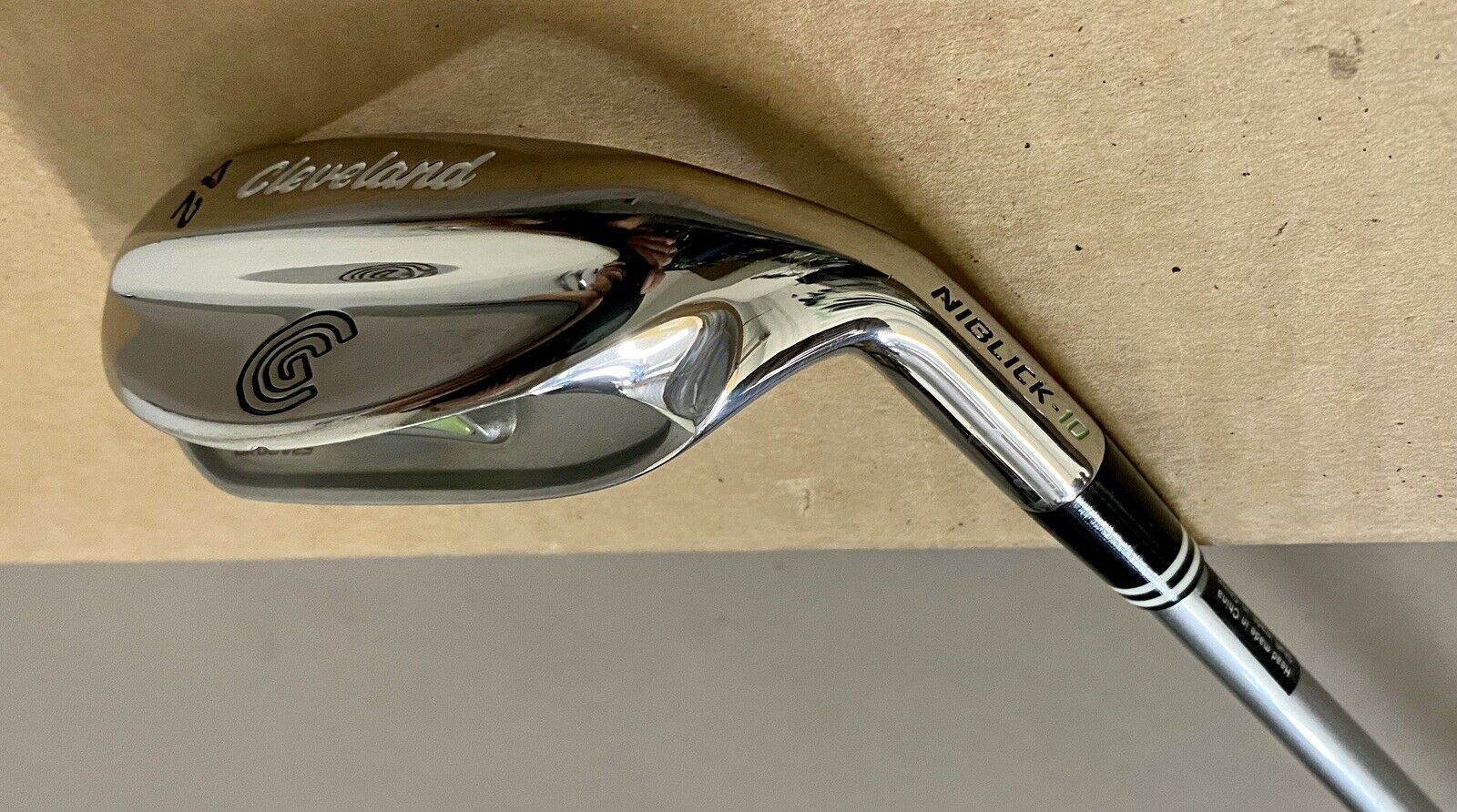 クリーブランド ZIP GROOVES NIBLICK-10 チッパー 42° クリーブランド ZIP GROOVES NIBLICK-10 チッパー 42° - メルカリ