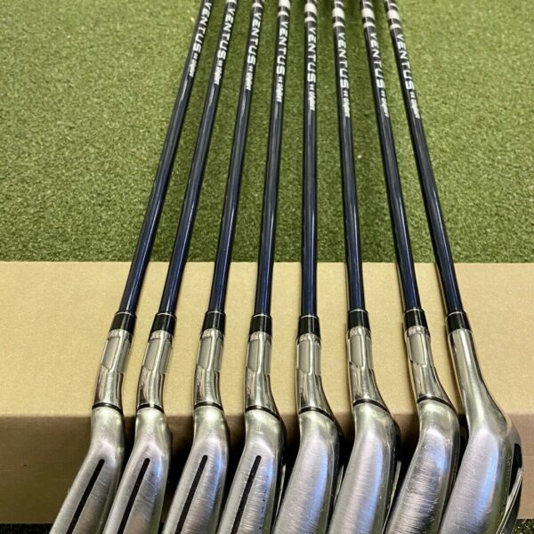 RH TaylorMade Sim Max Irons 5-PW/AW/SW Ventus 6-R Regular Flex