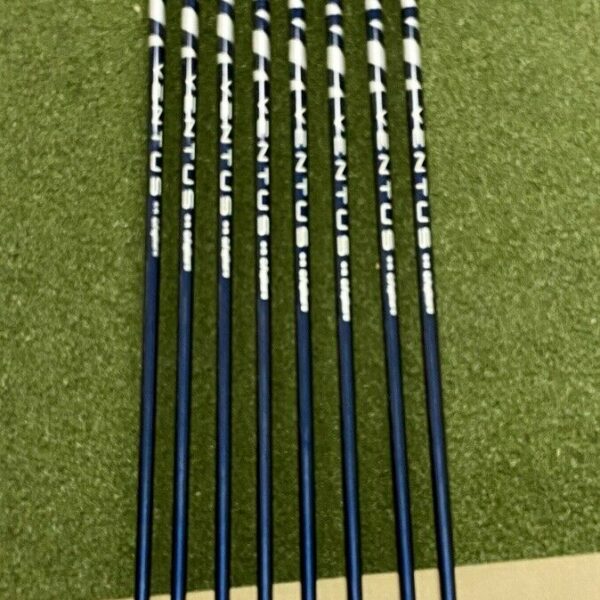 RH TaylorMade Sim Max Irons 5-PW/AW/SW Ventus 6-R Regular Flex