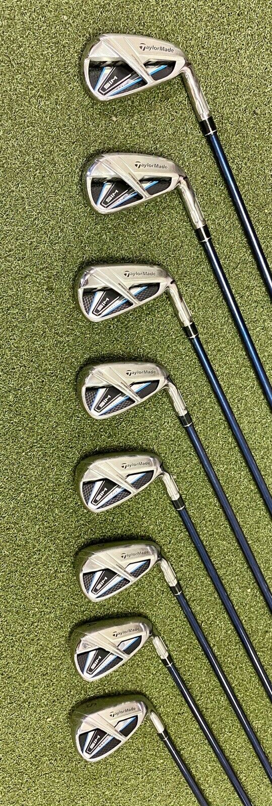 RH TaylorMade Sim Max Irons 5-PW/AW/SW Ventus 6-R Regular Flex