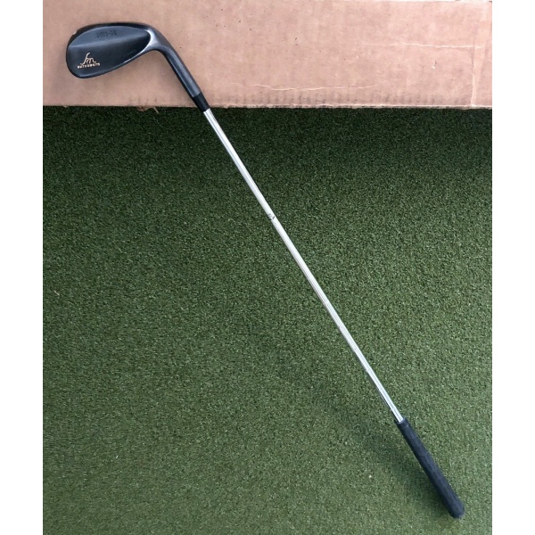 Maruman Verity VIP ladies golf A wedge, Sports Equipment, Sports