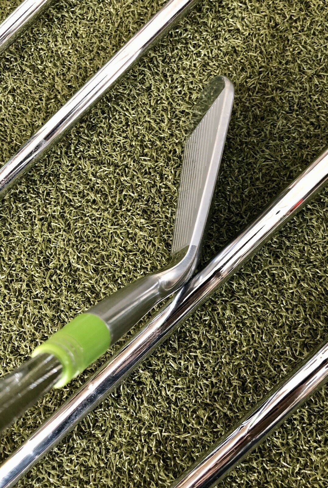 Vega VM-01 Irons 4-PW NS Pro Tour 130 X-Stiff Flex Steel