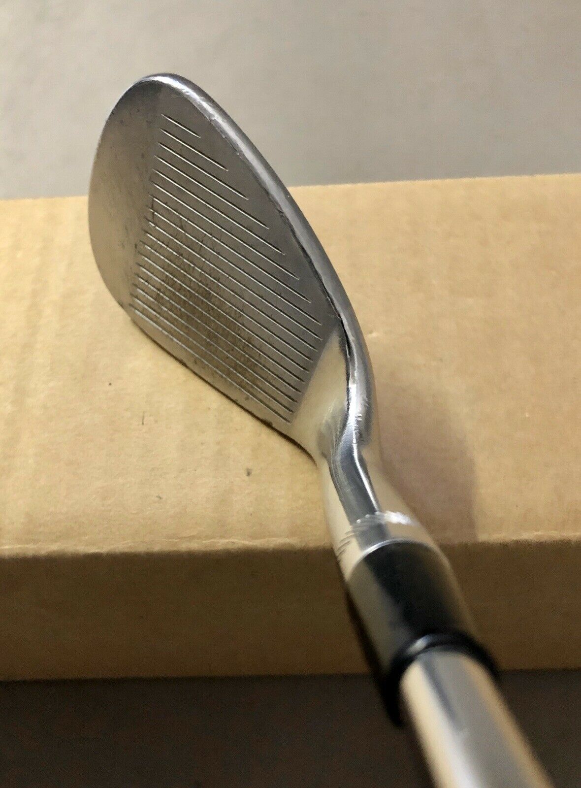 Titleist Vokey SM5 Tour Chrome F Grind Wedge 56*-11 S200 Titleist Vokey SM5 Tour Chrome F Grind Wedge 56*-11 S200